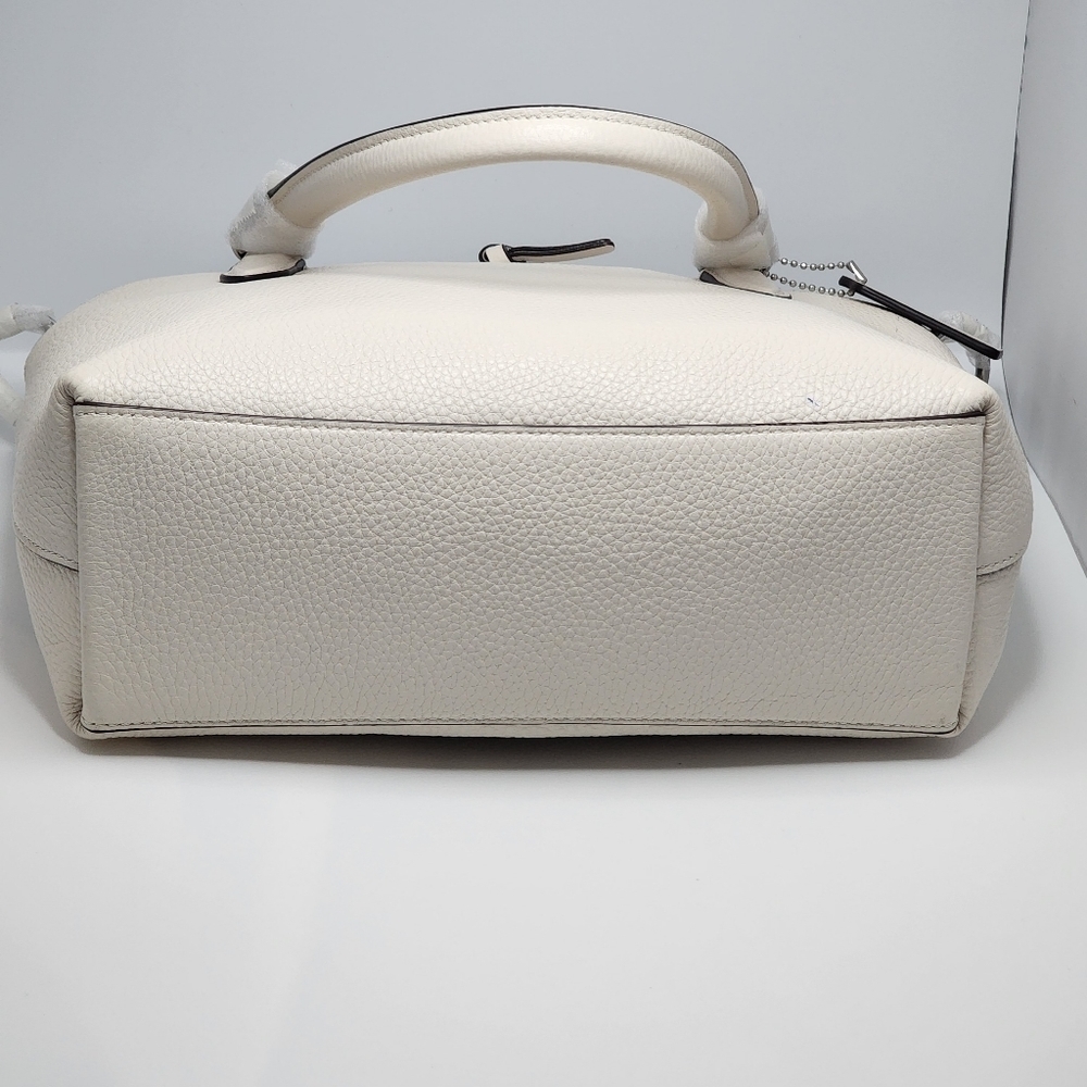 Authentic COACH Remi Satchel - Picture 5 of 16